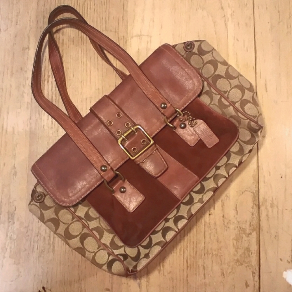 Coach Signature Suede Shoulder bag Purse Burgundy
